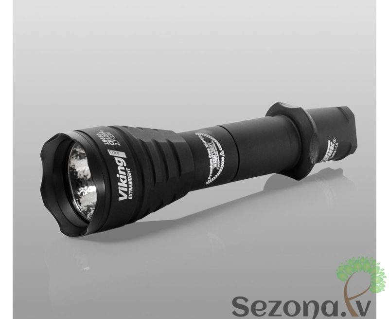 ARMYTEK VIKING PRO taktiskais lukturis