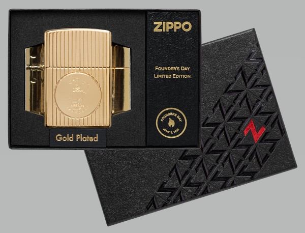 Zippo Lighter 49631 Armor™ Gold Plated Collectible 49631