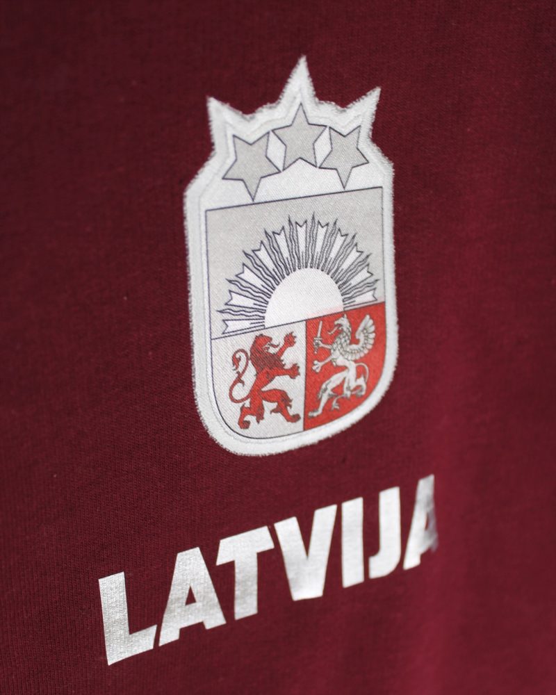 Jaka ar Kapuci un Rāvējslēdzēju Latvija